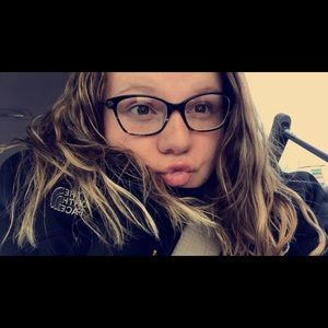 Meet your Posher, Janesa